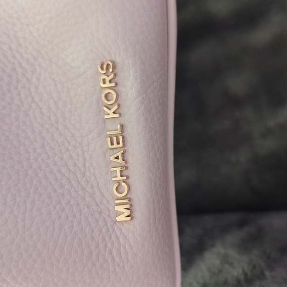 Michael Kors Women's ARIA MEDIUM Leather Satchel Studded Handbag - Picture 3 of 7